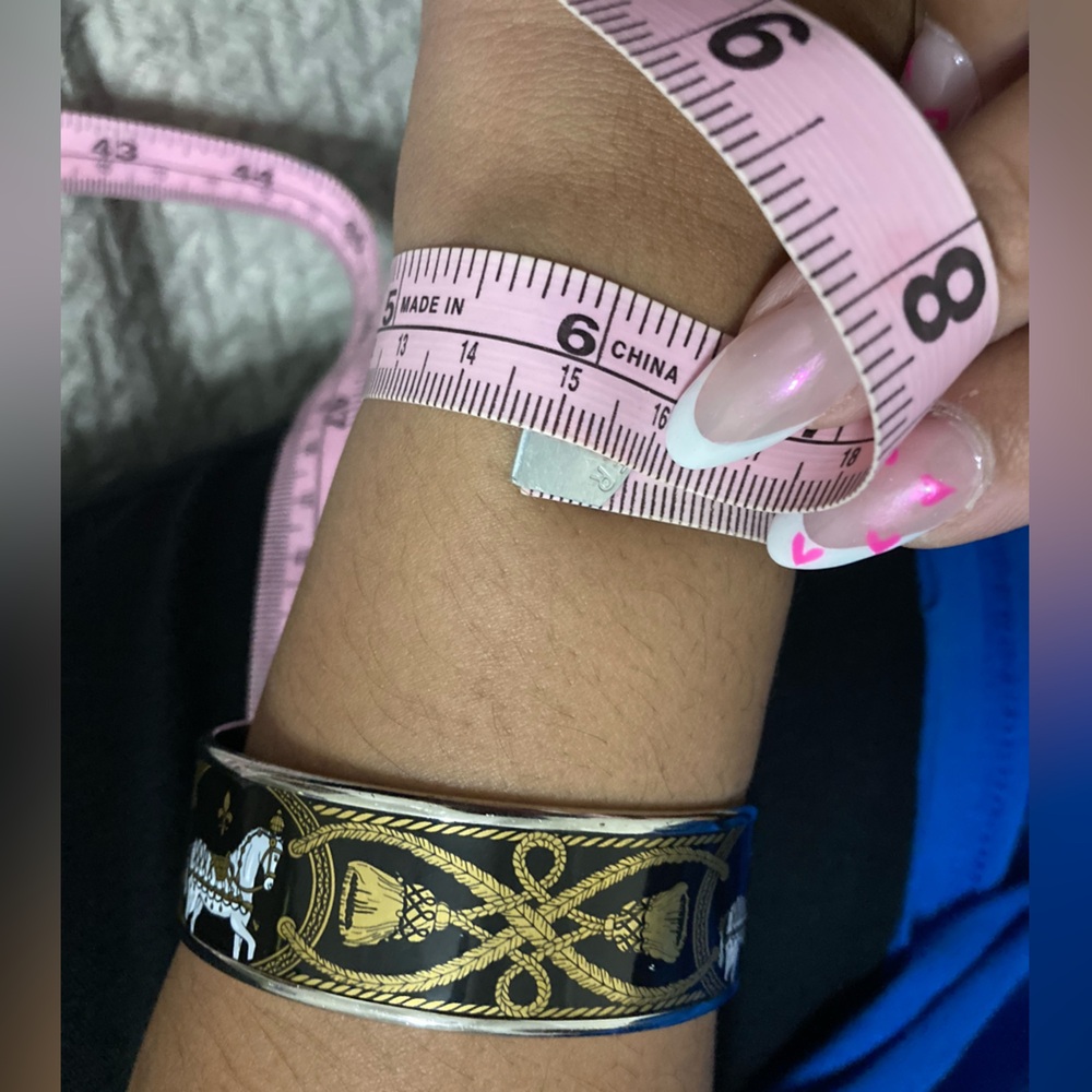 SOLD Hermes Black and Gold Equestrian Bracelet - Picture 13 of 14